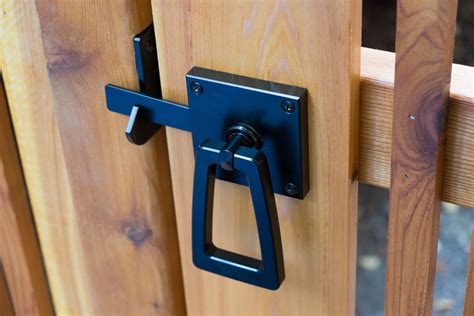 lockable gate handles